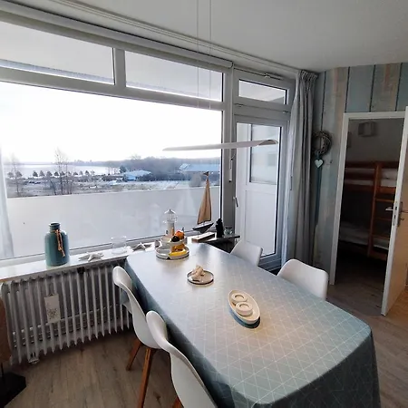 M05-001 Апартаменты Хайлигенхафен